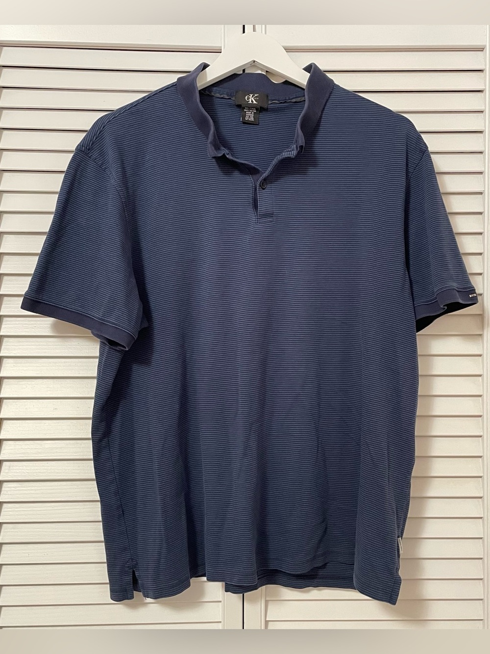 Calvin Klein Men’s XL 100% Cotton Blue Stripe Polo Shirt Short Sleeve Buttons